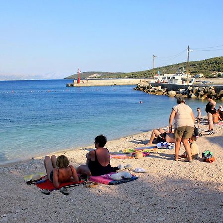 Apartments By The Sea Slatine, Ciovo - 6000 المظهر الخارجي الصورة