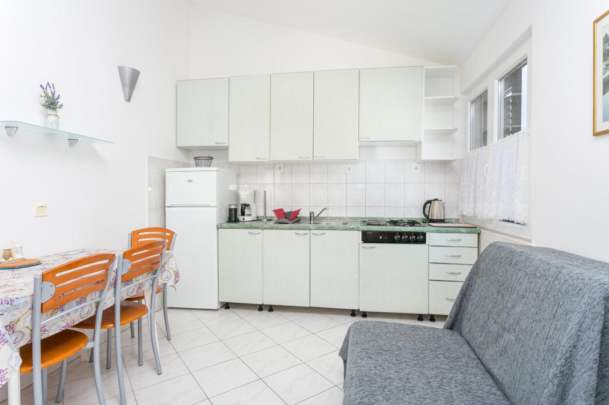 Apartments By The Sea Slatine, Ciovo - 6000 الغرفة الصورة