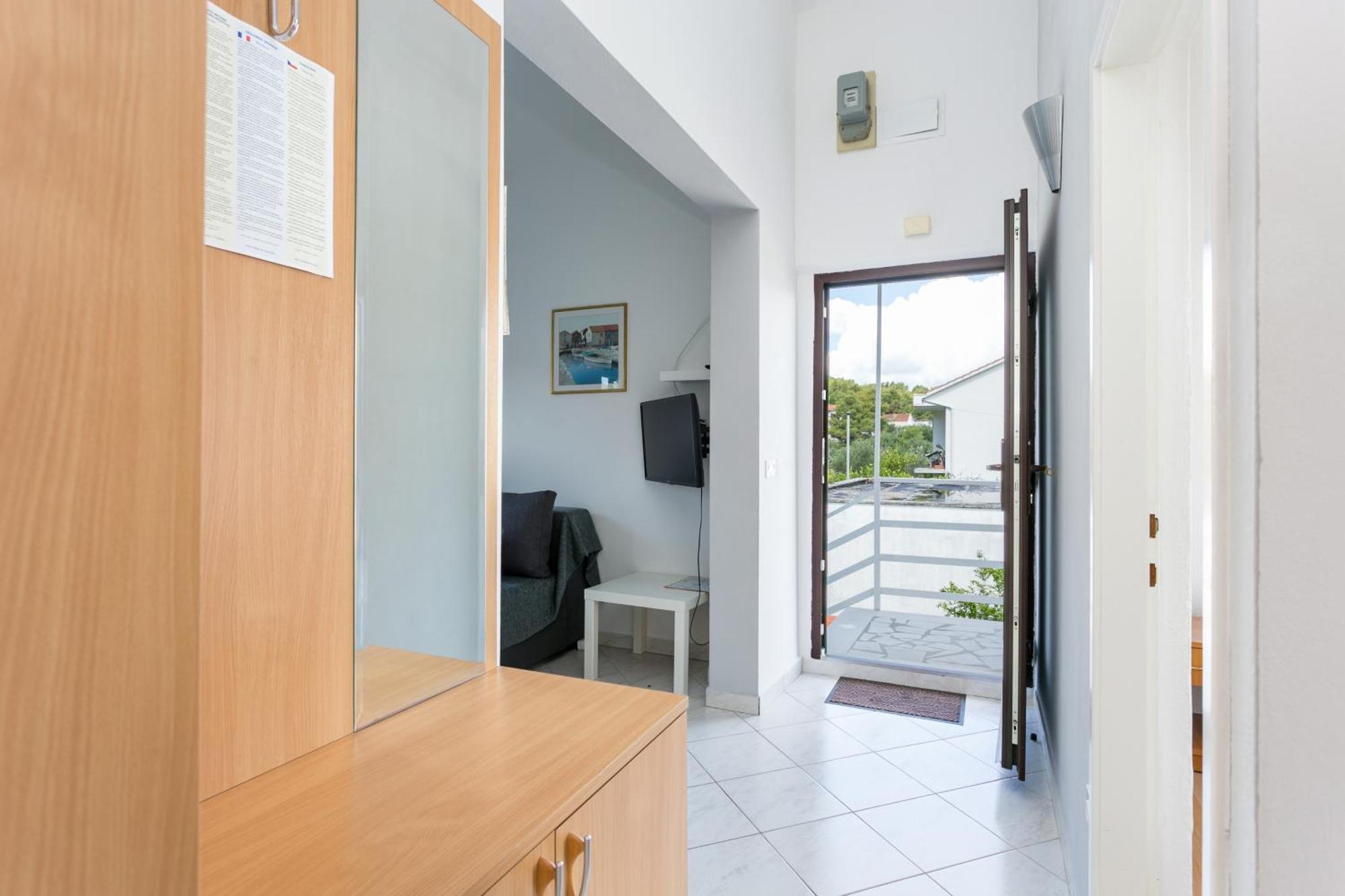 Apartments By The Sea Slatine, Ciovo - 6000 المظهر الخارجي الصورة